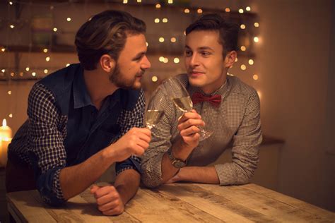 dating for gay professionals